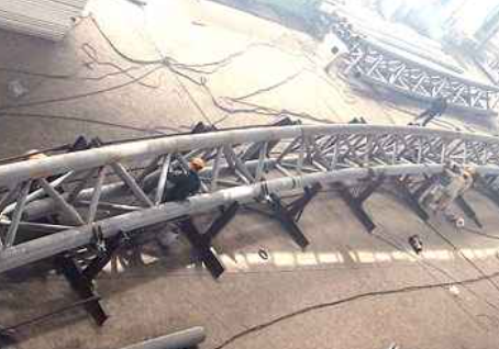 拉孜多功能体育馆案例